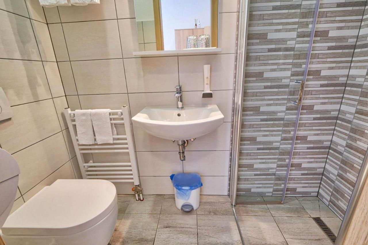 Prenocisca Miklavcic Hotell Nova Vas  Exteriör bild